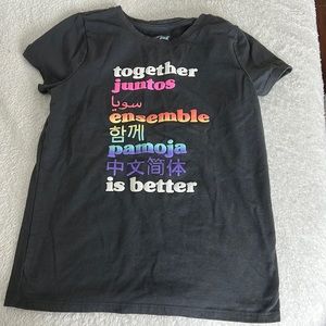 Never worn shirt in perfect condition